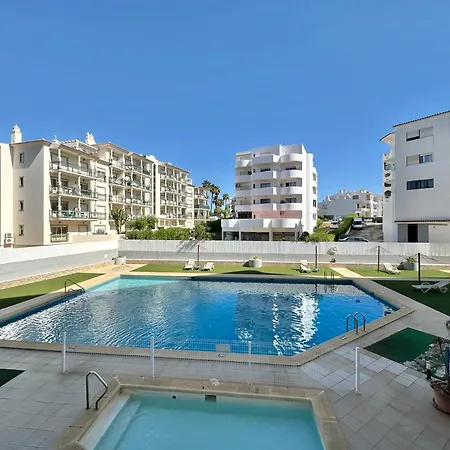 Julio アルブフェイラ